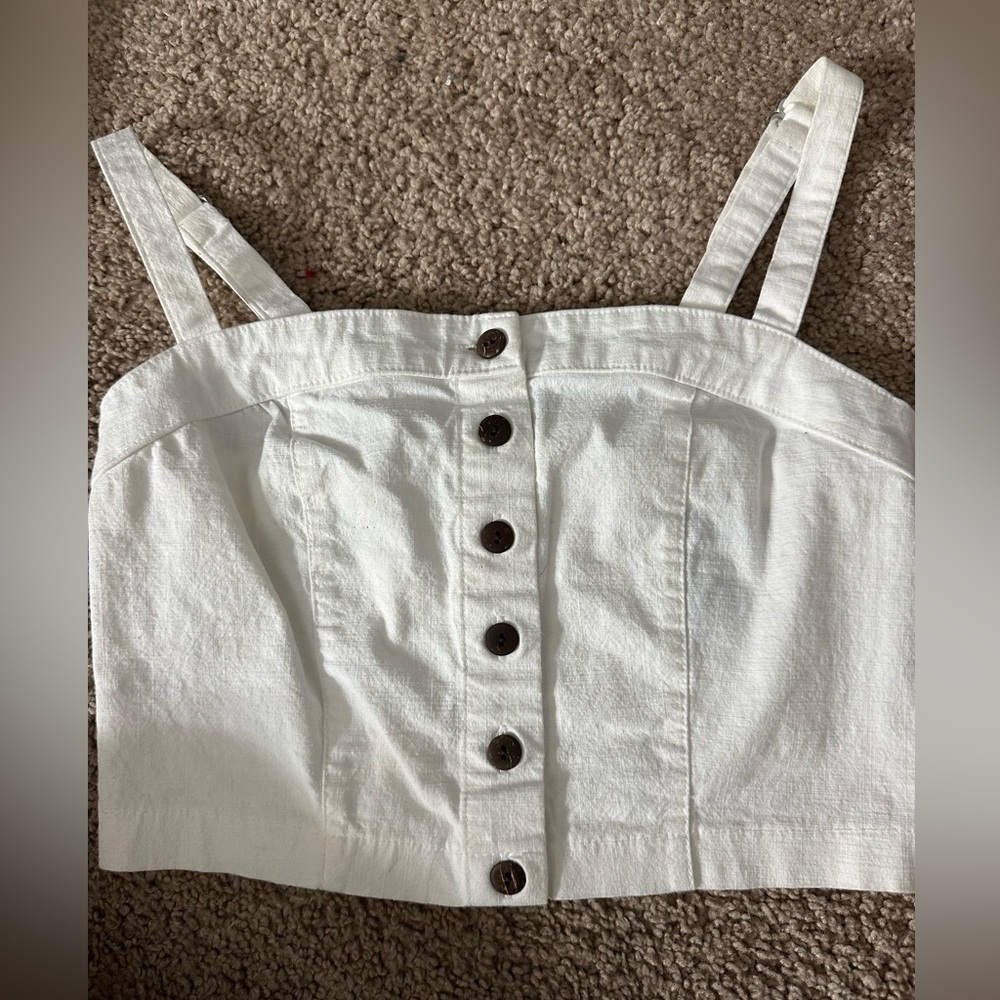 White forever 21 button crop top